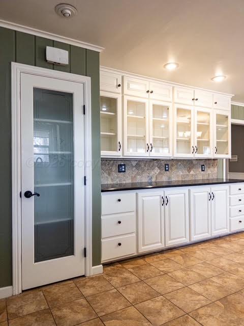 2222 S Travis Street