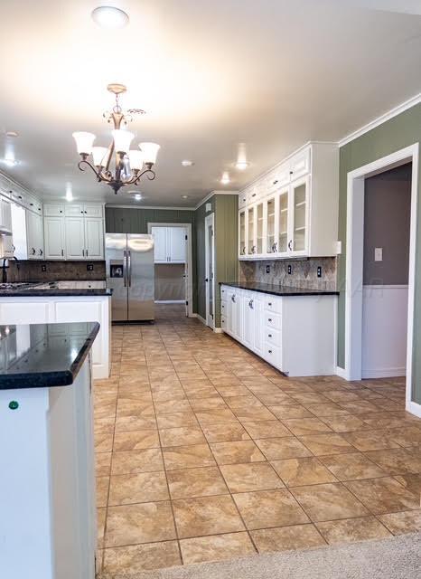 2222 S Travis Street