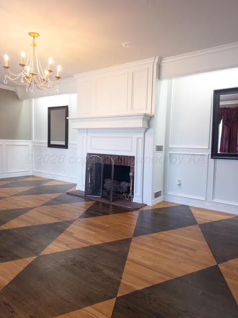 2222 S Travis Street