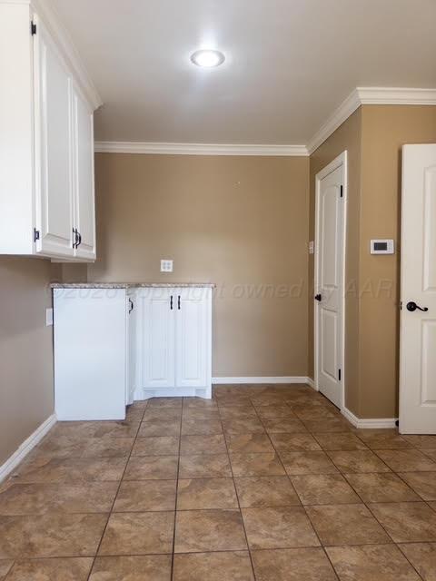 2222 S Travis Street