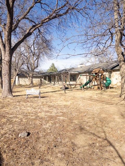 2222 S Travis Street