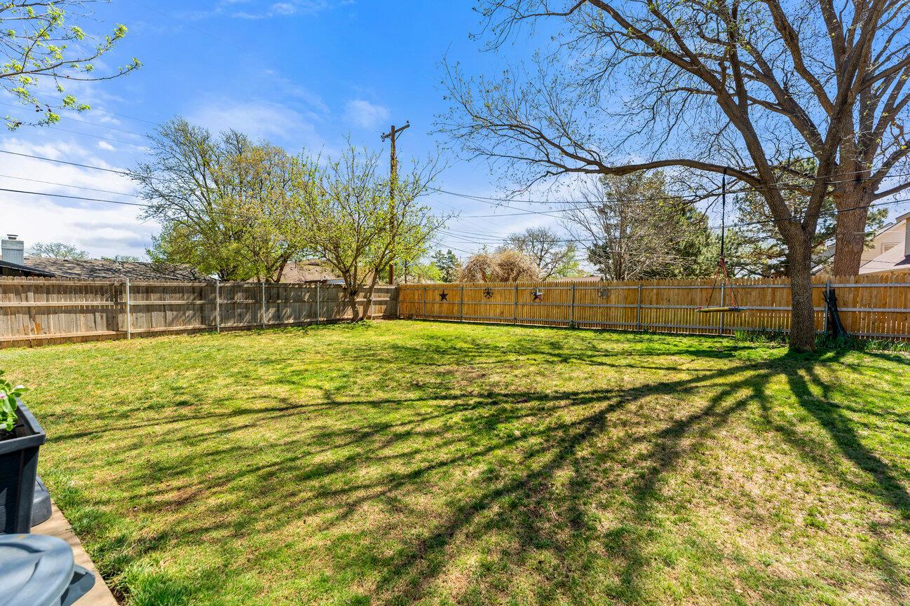 2820 LLOYD Drive