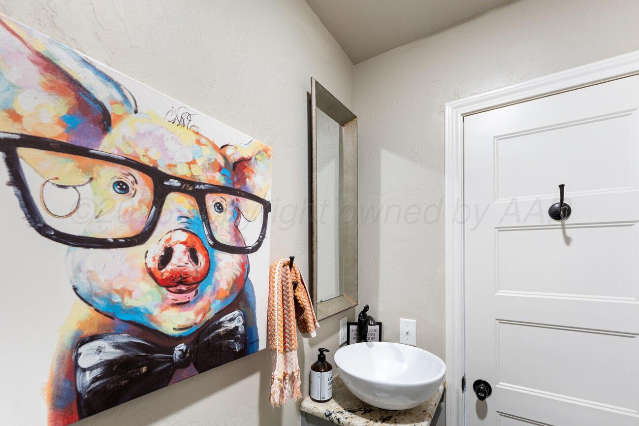 2015 W COUNTY ROAD 388