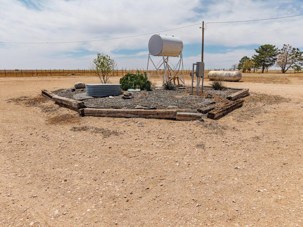 2015 W COUNTY ROAD 388