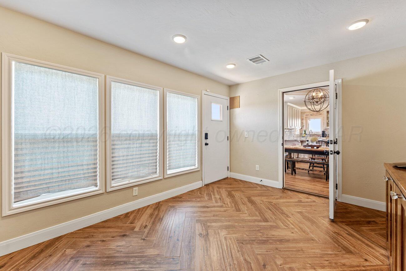 2015 W COUNTY ROAD 388