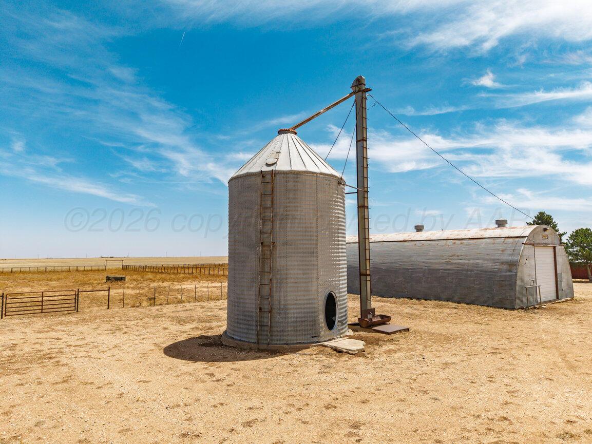 2015 W COUNTY ROAD 388