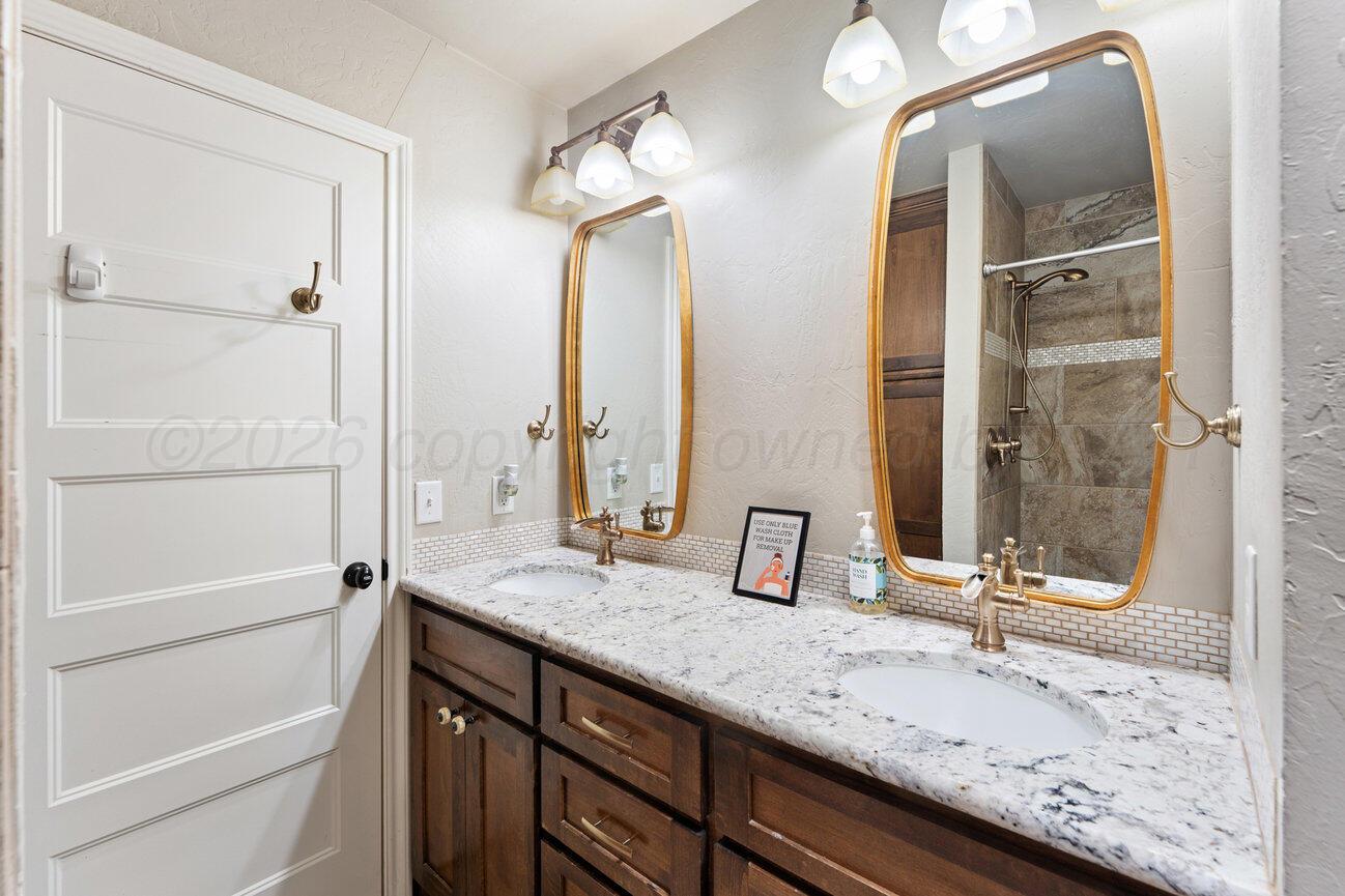 2015 W COUNTY ROAD 388