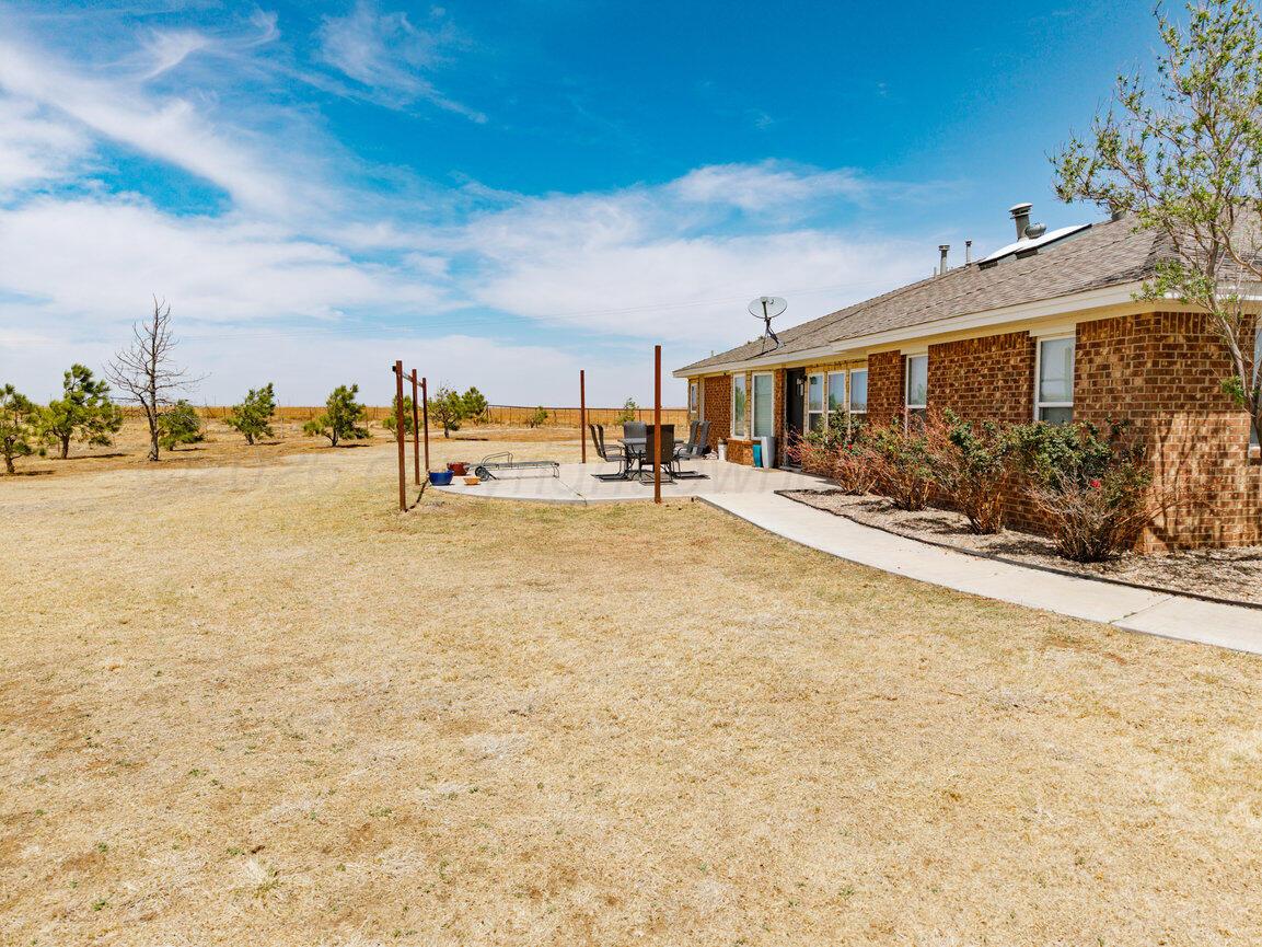 2015 W COUNTY ROAD 388