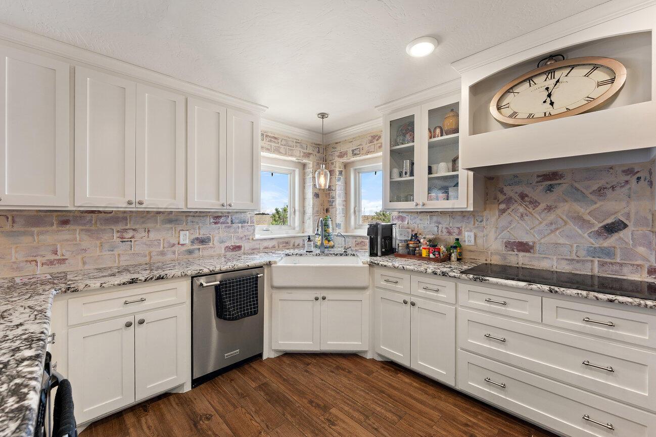 2015 W COUNTY ROAD 388