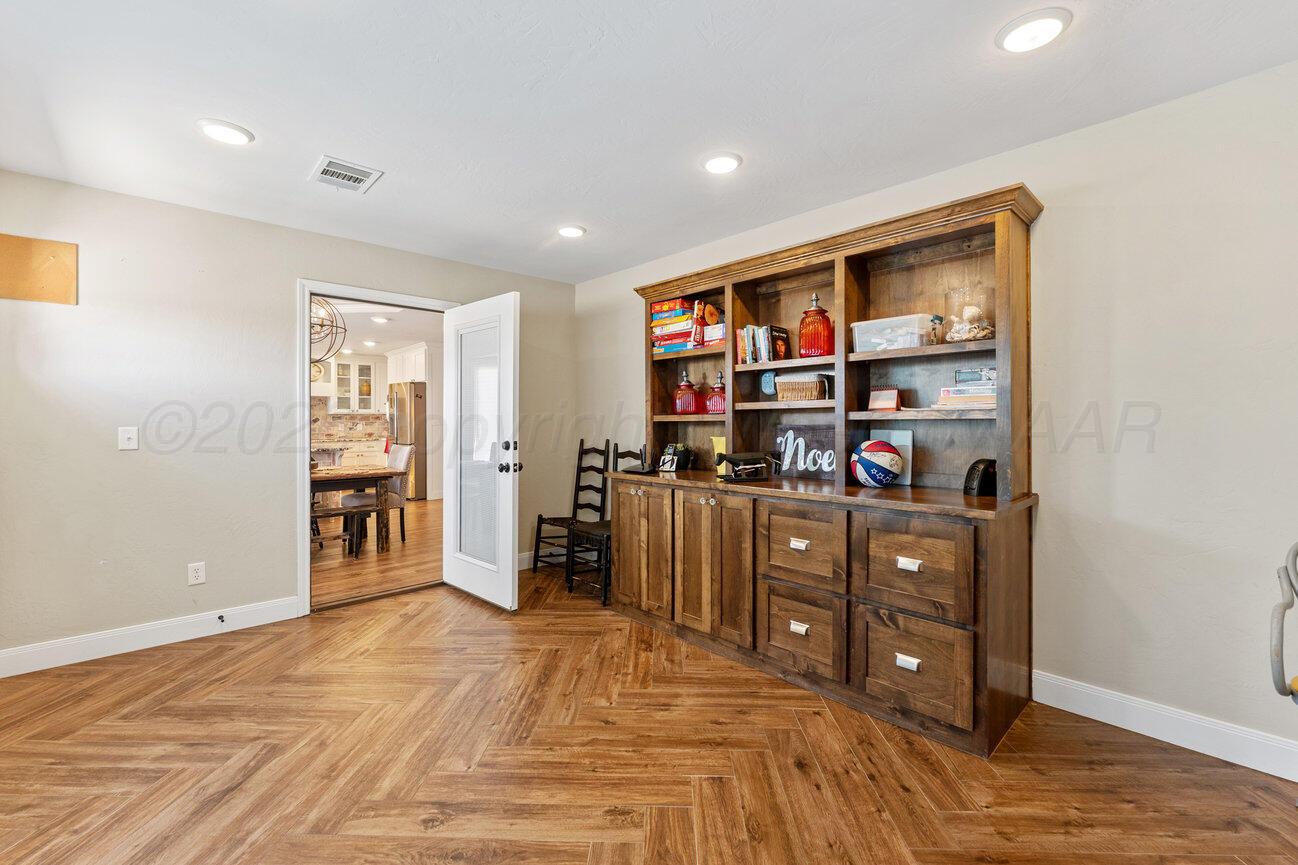 2015 W COUNTY ROAD 388