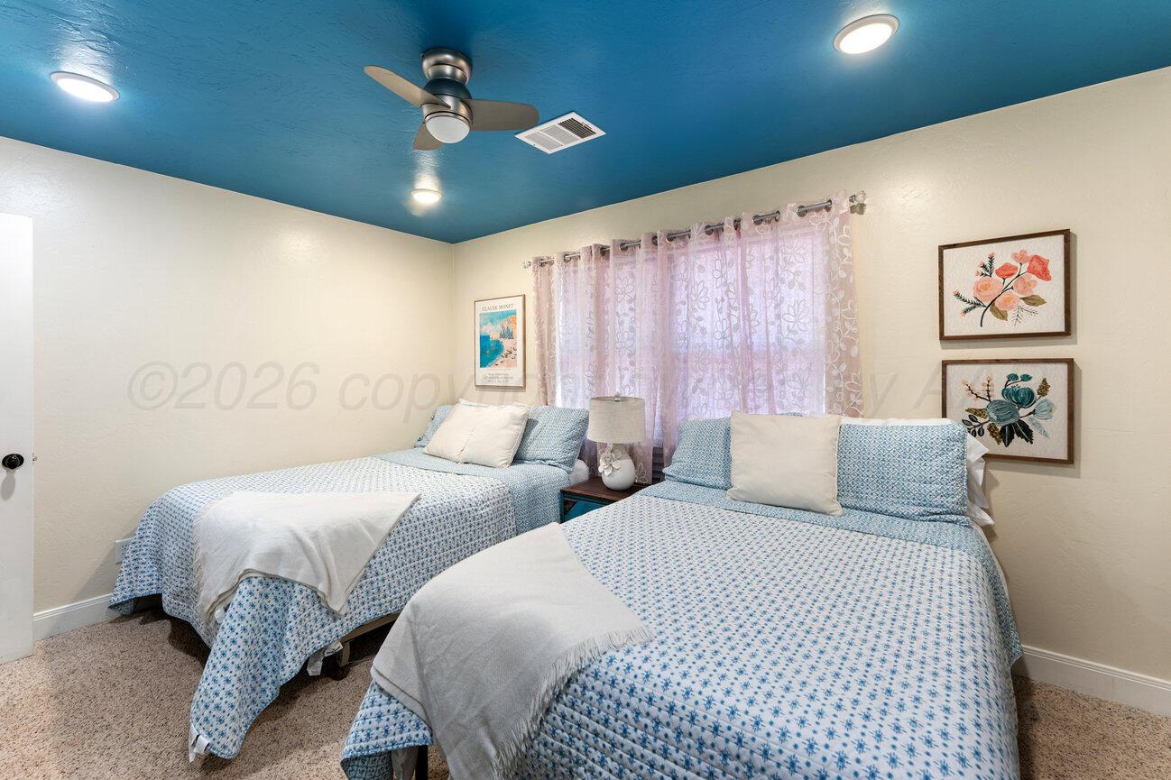 2015 W COUNTY ROAD 388