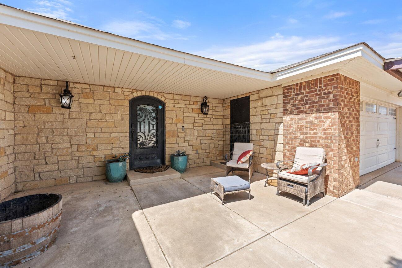 2015 W COUNTY ROAD 388