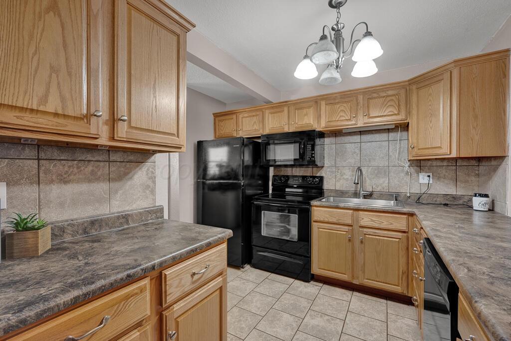 504 E 5TH Street