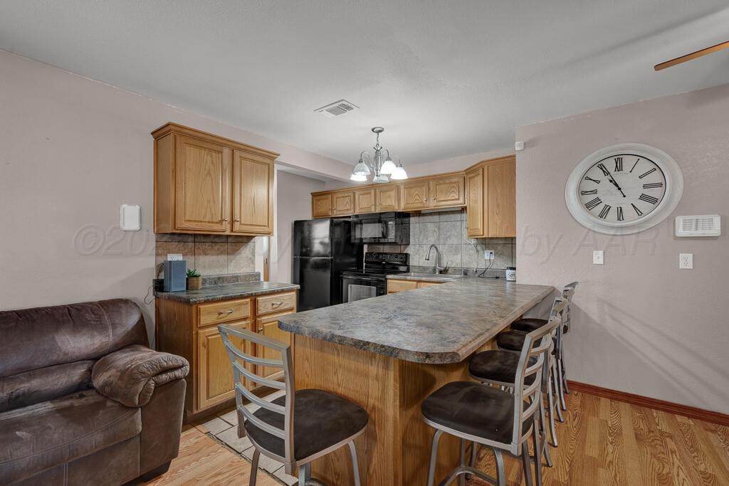 504 E 5TH Street