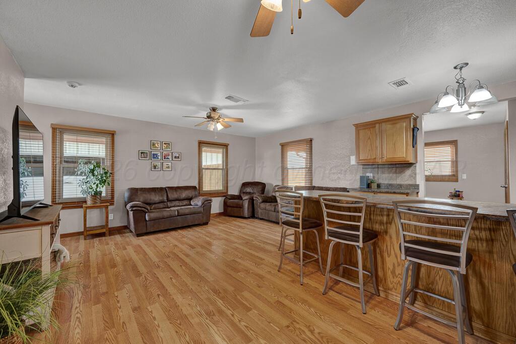 504 E 5TH Street