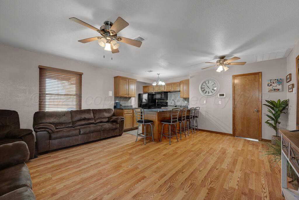 504 E 5TH Street