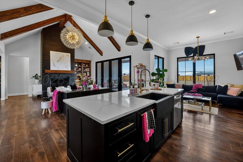 10050 PINESAP Lane