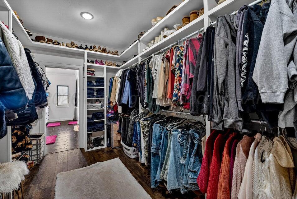 10050 PINESAP Lane