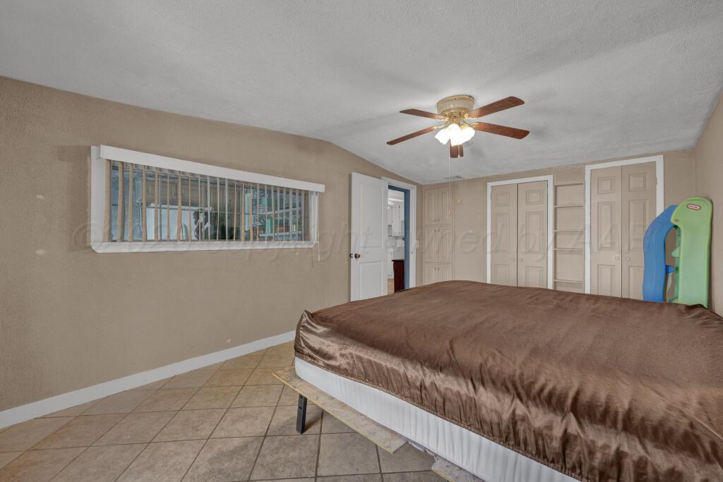 1332 NW 10TH Avenue