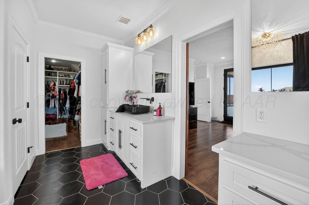 10050 Pinesap Lane