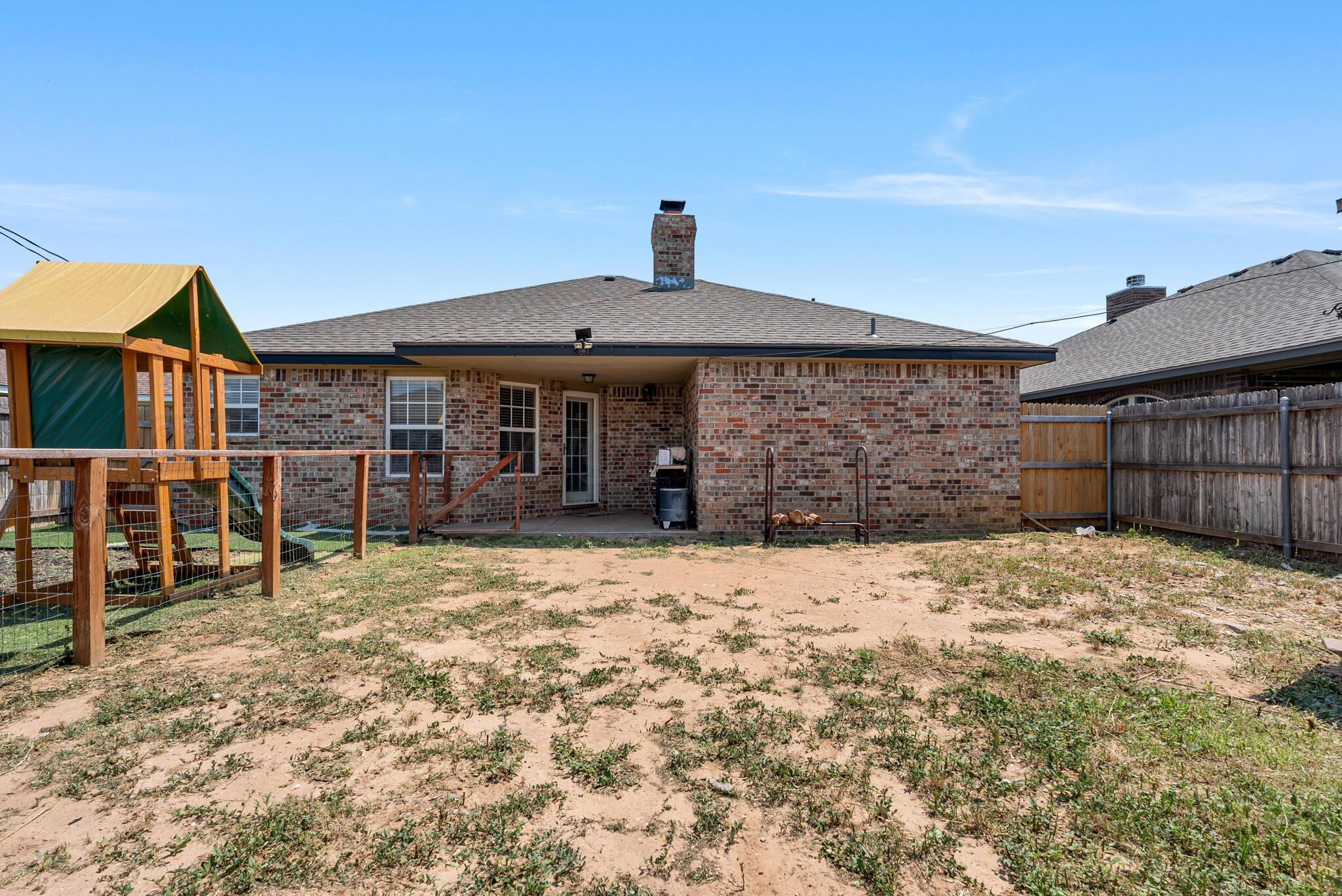 1401 FOX HOLLOW Avenue