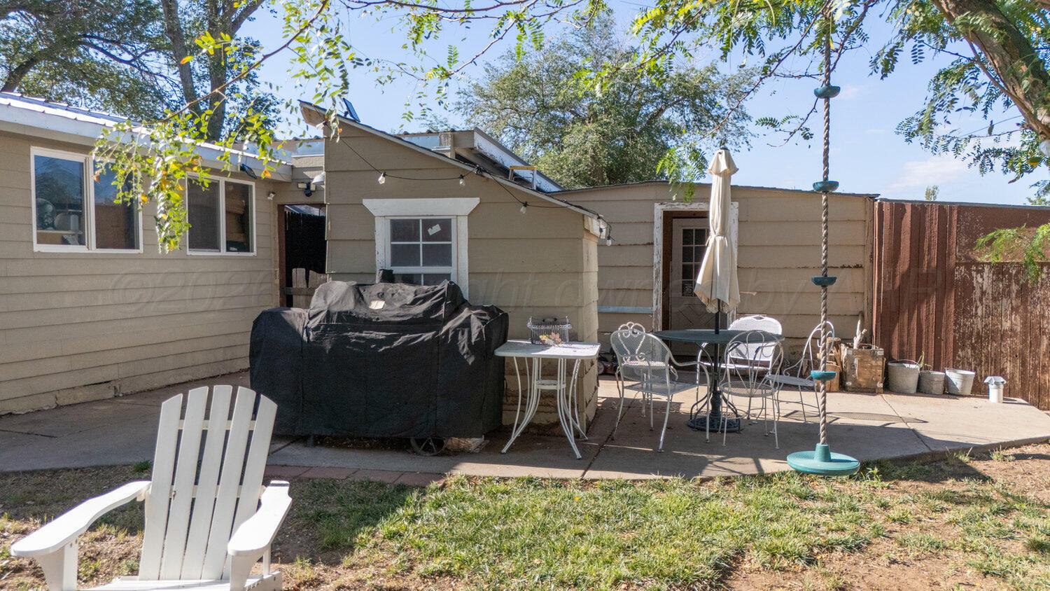 5211 RIVER Road