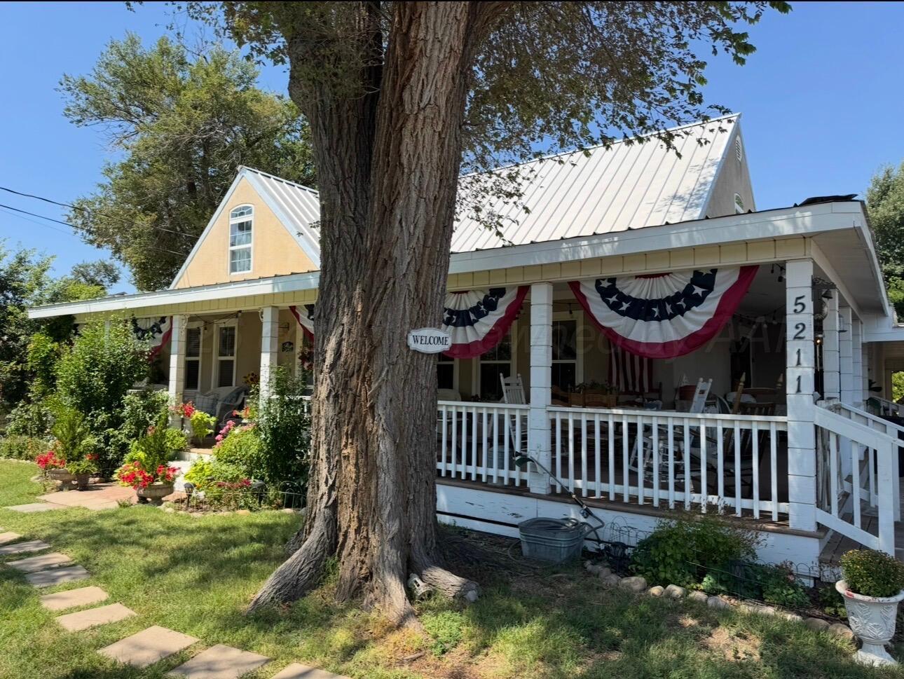 5211 RIVER Road
