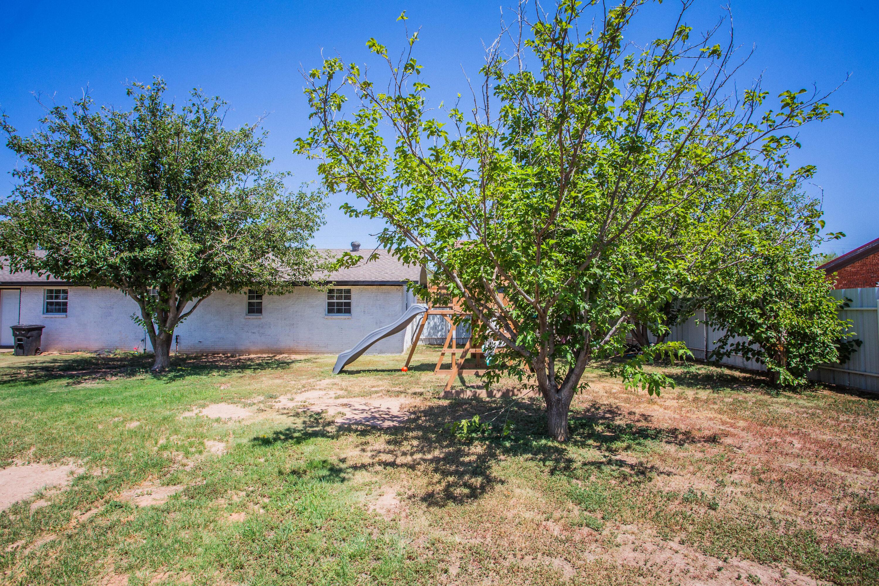 1005 N Dallas Avenue