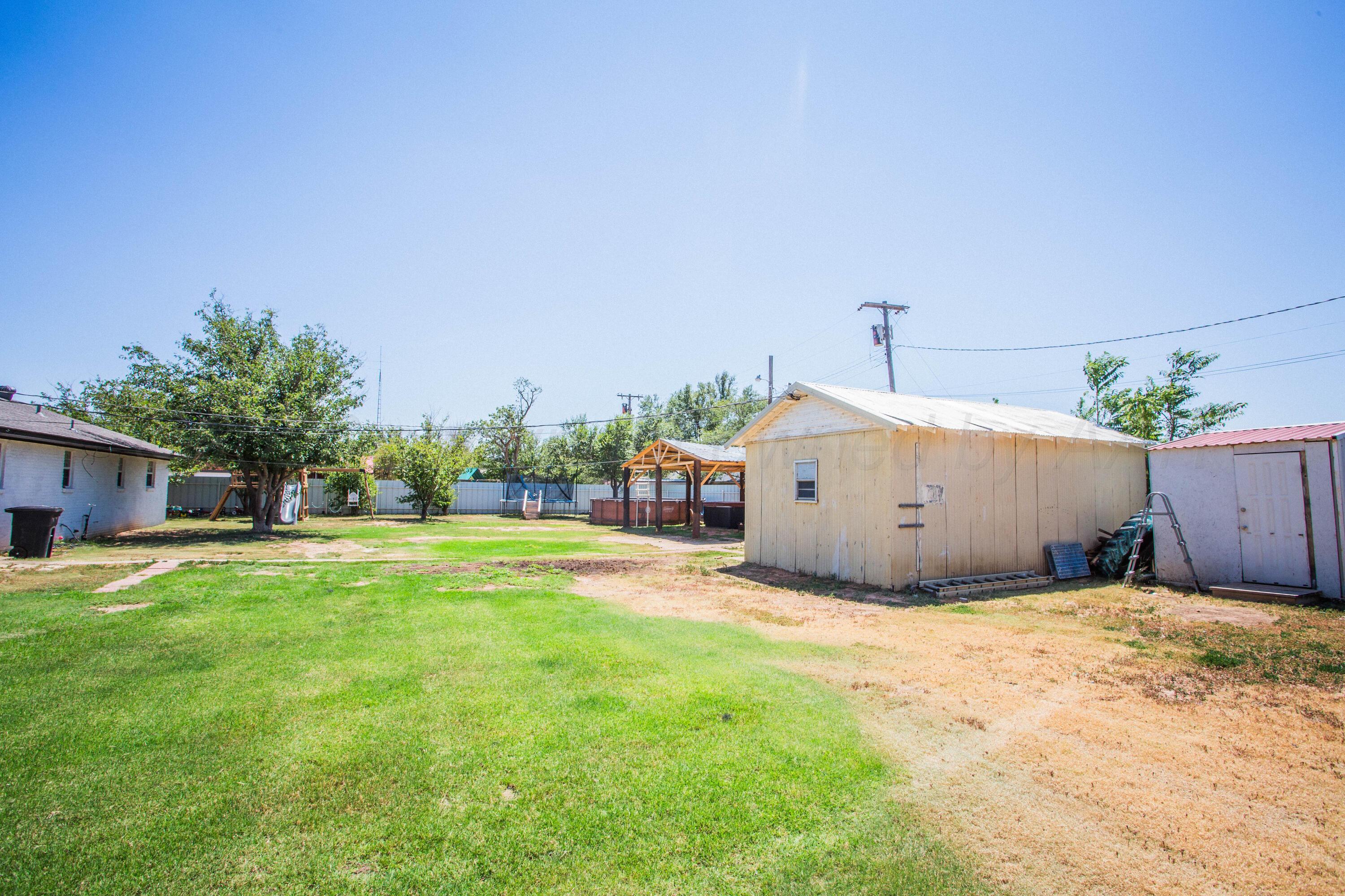 1005 N Dallas Avenue