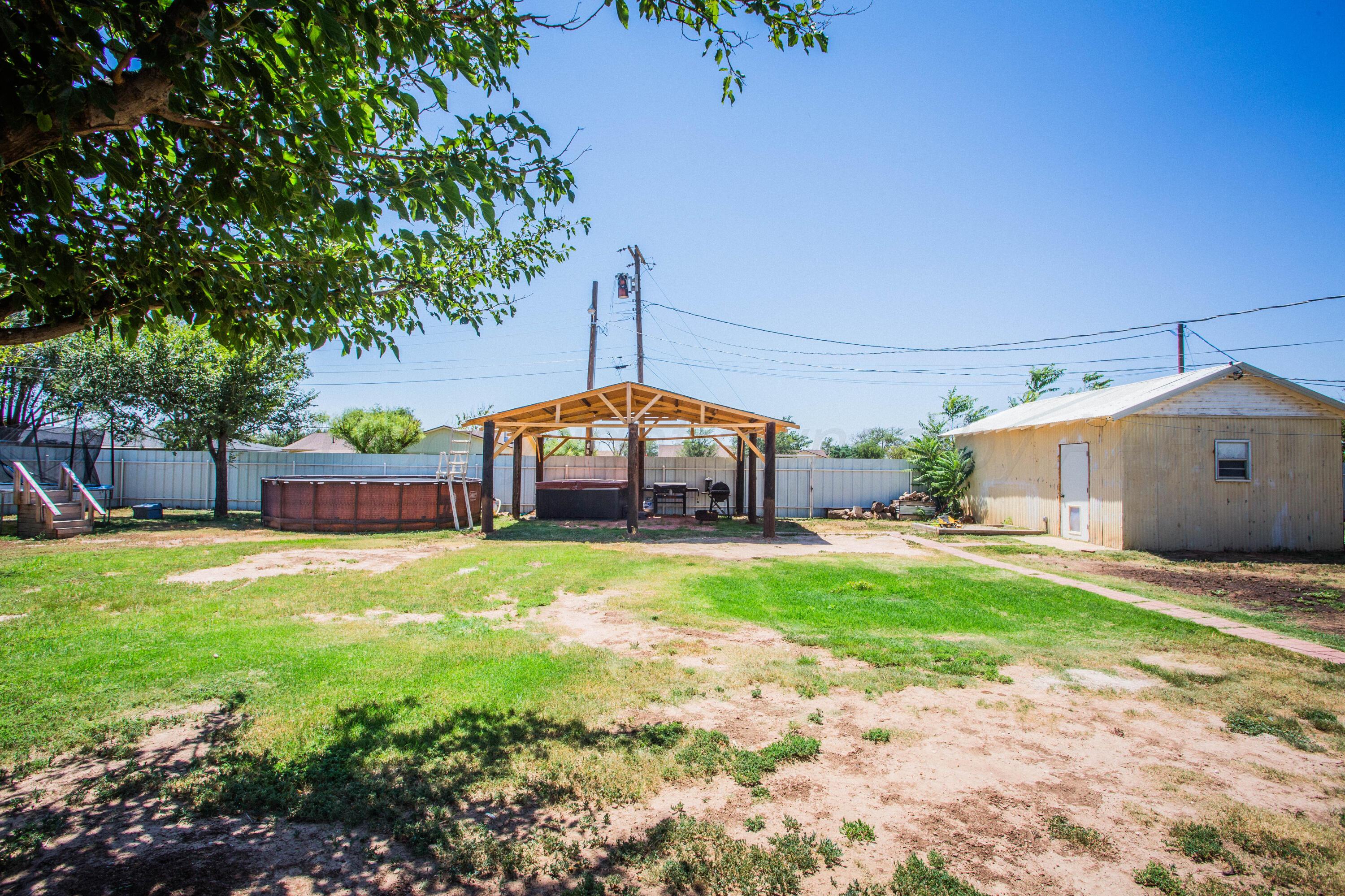 1005 N Dallas Avenue