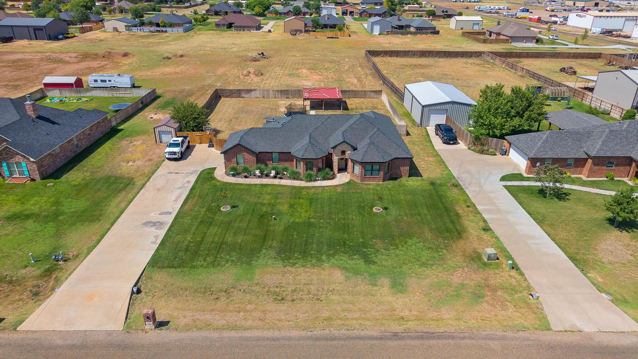 7550 OUTLOOK Avenue