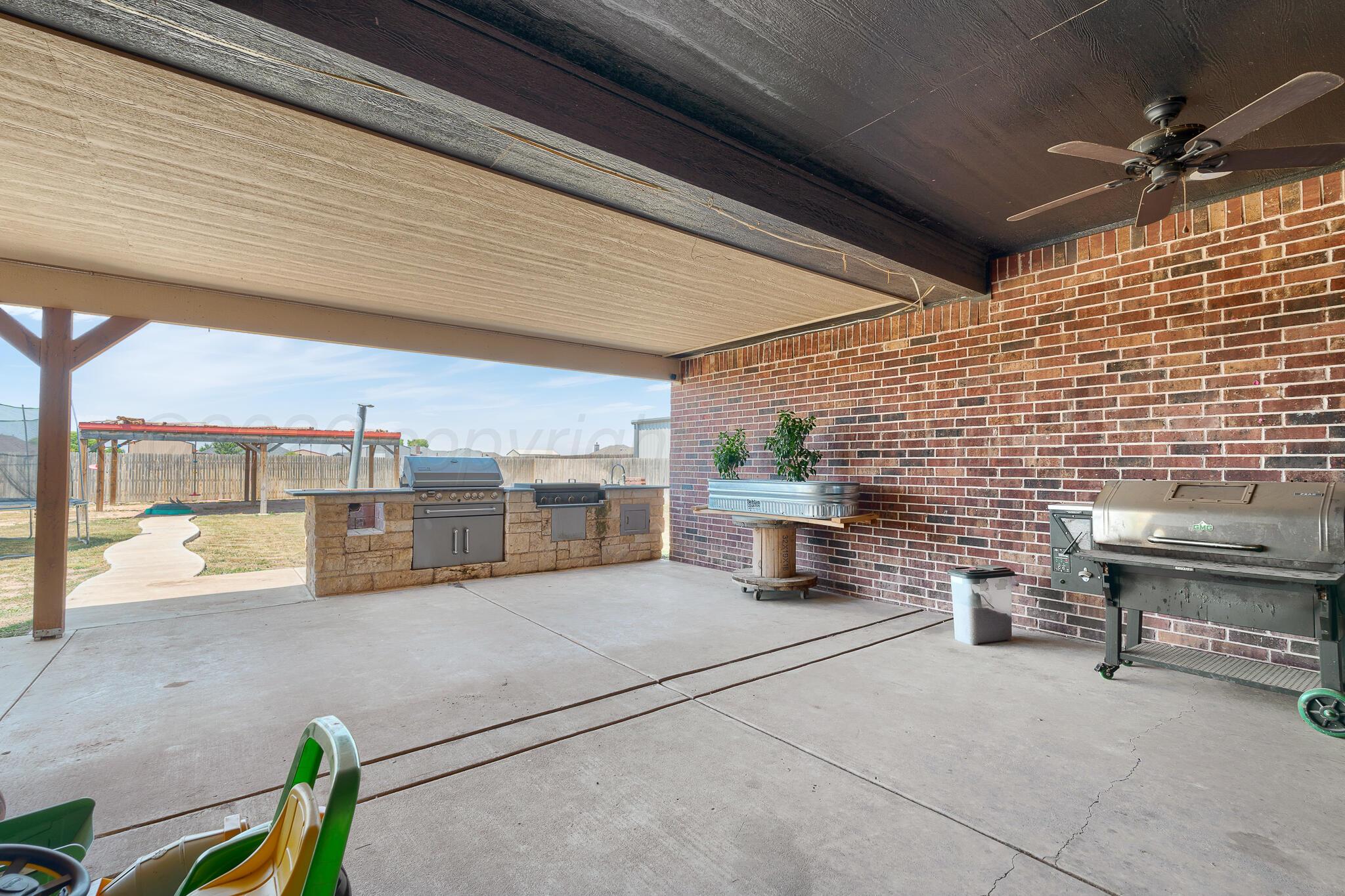 7550 OUTLOOK Avenue