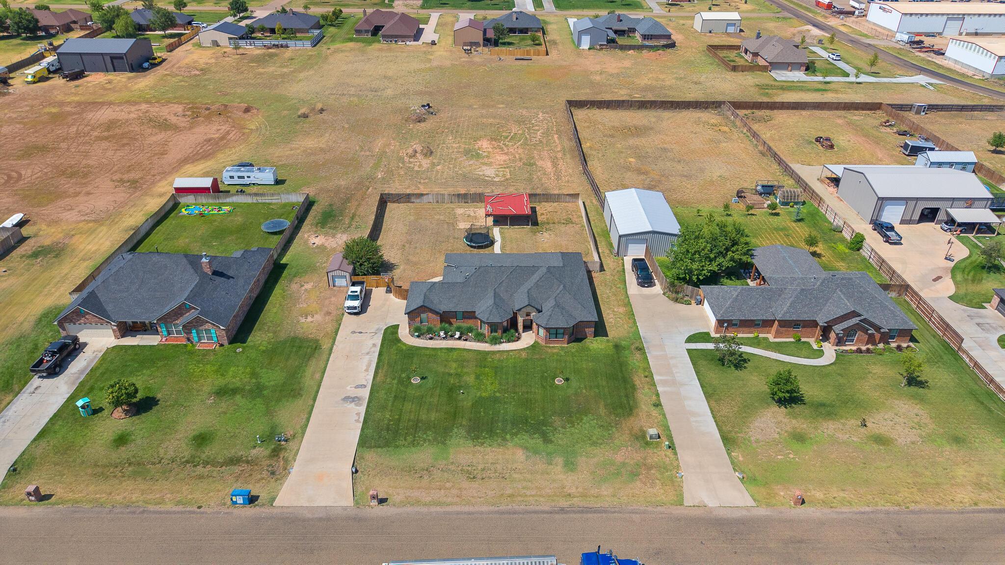 7550 OUTLOOK Avenue