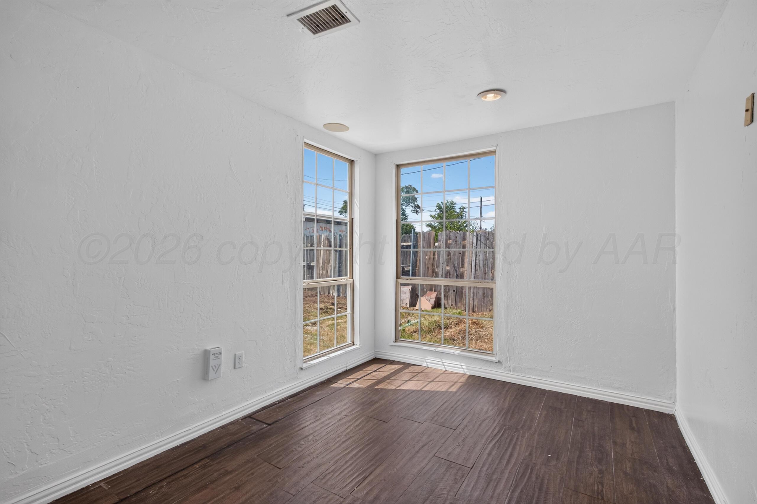 1032 STUART Drive
