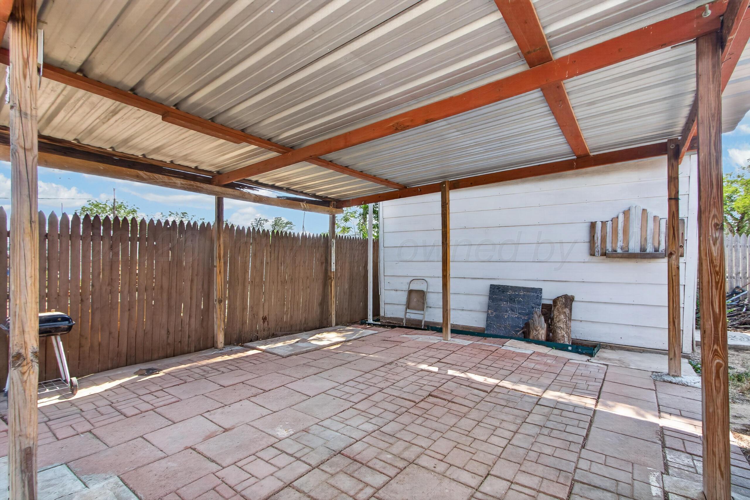1032 STUART Drive