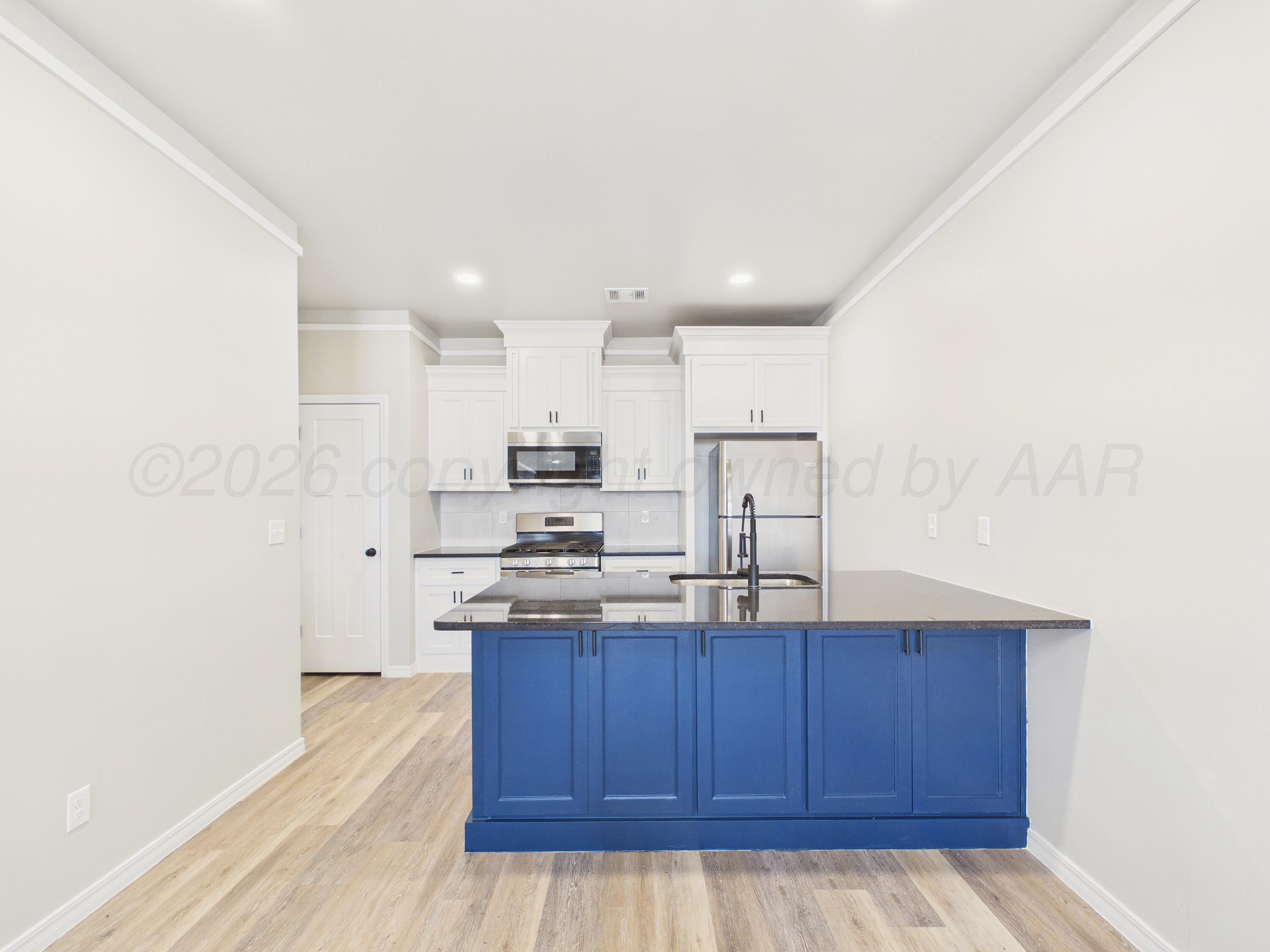 10121 AJUGA Unit A Lane