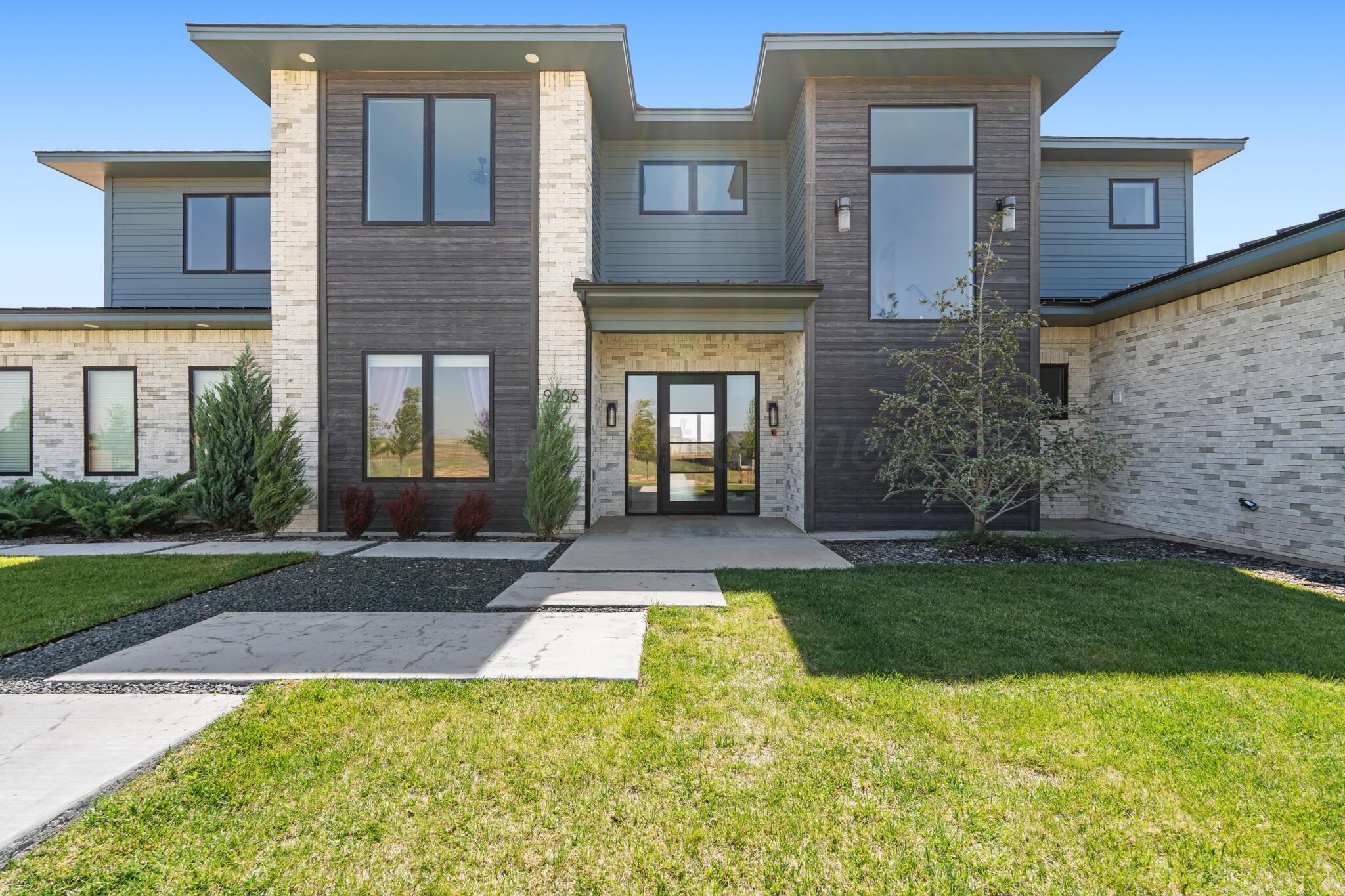9406 Rockridge Parkway