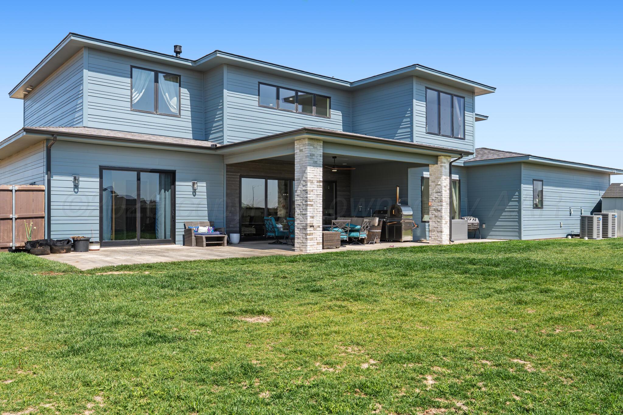 9406 Rockridge Parkway