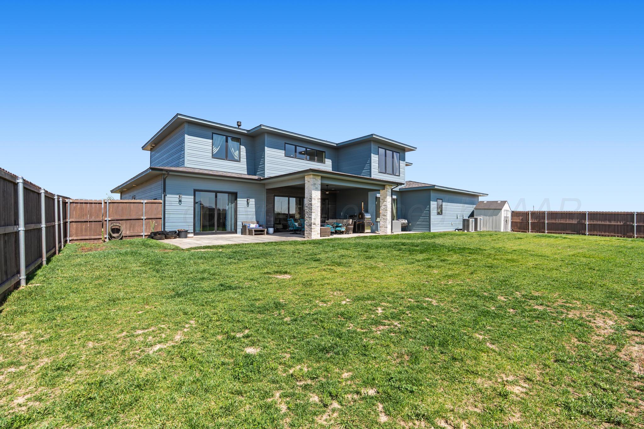 9406 Rockridge Parkway
