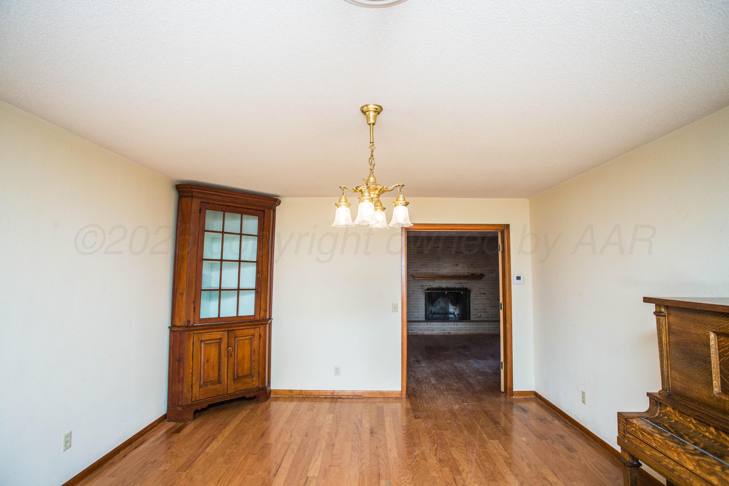 1450 Farm To Market Road 1424