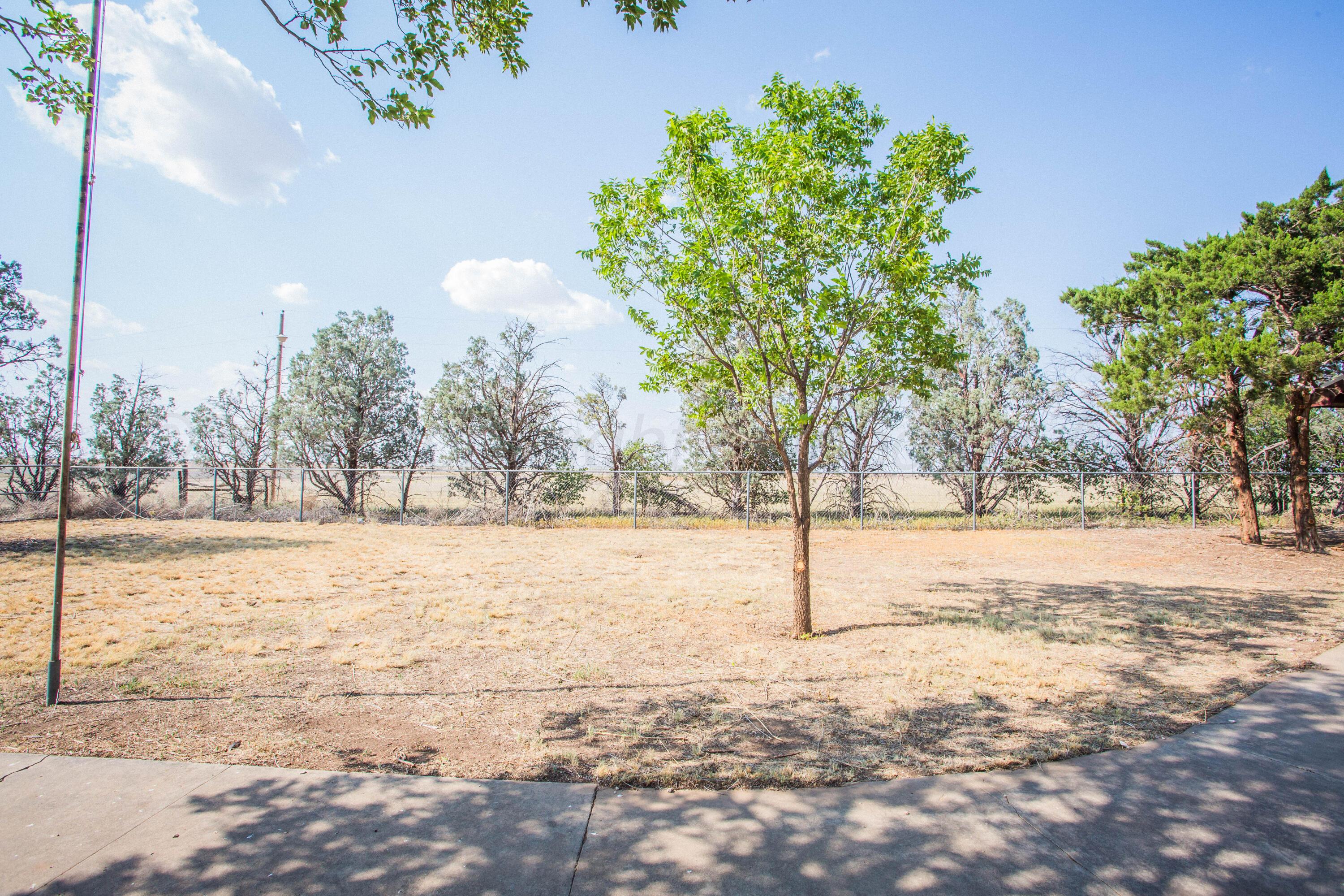 1450 Farm To Market Road 1424