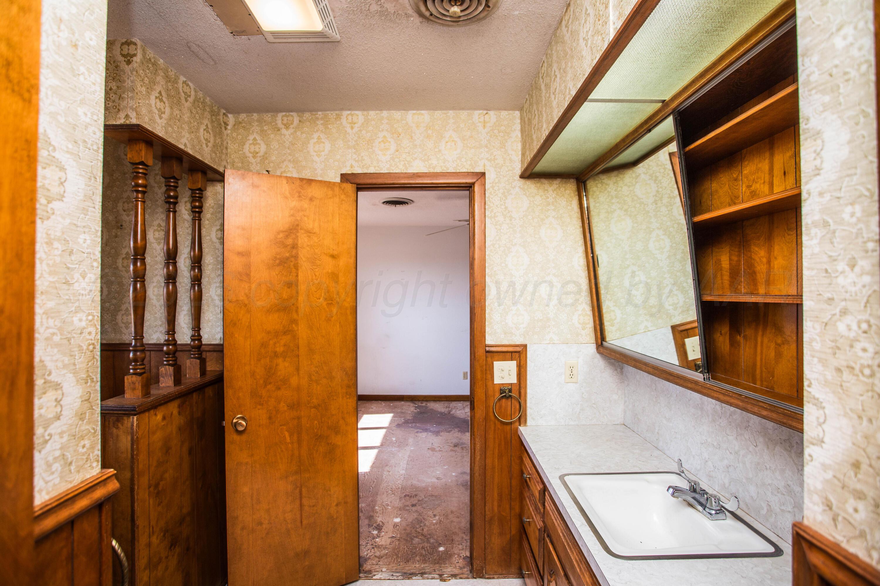 1450 Farm To Market Road 1424