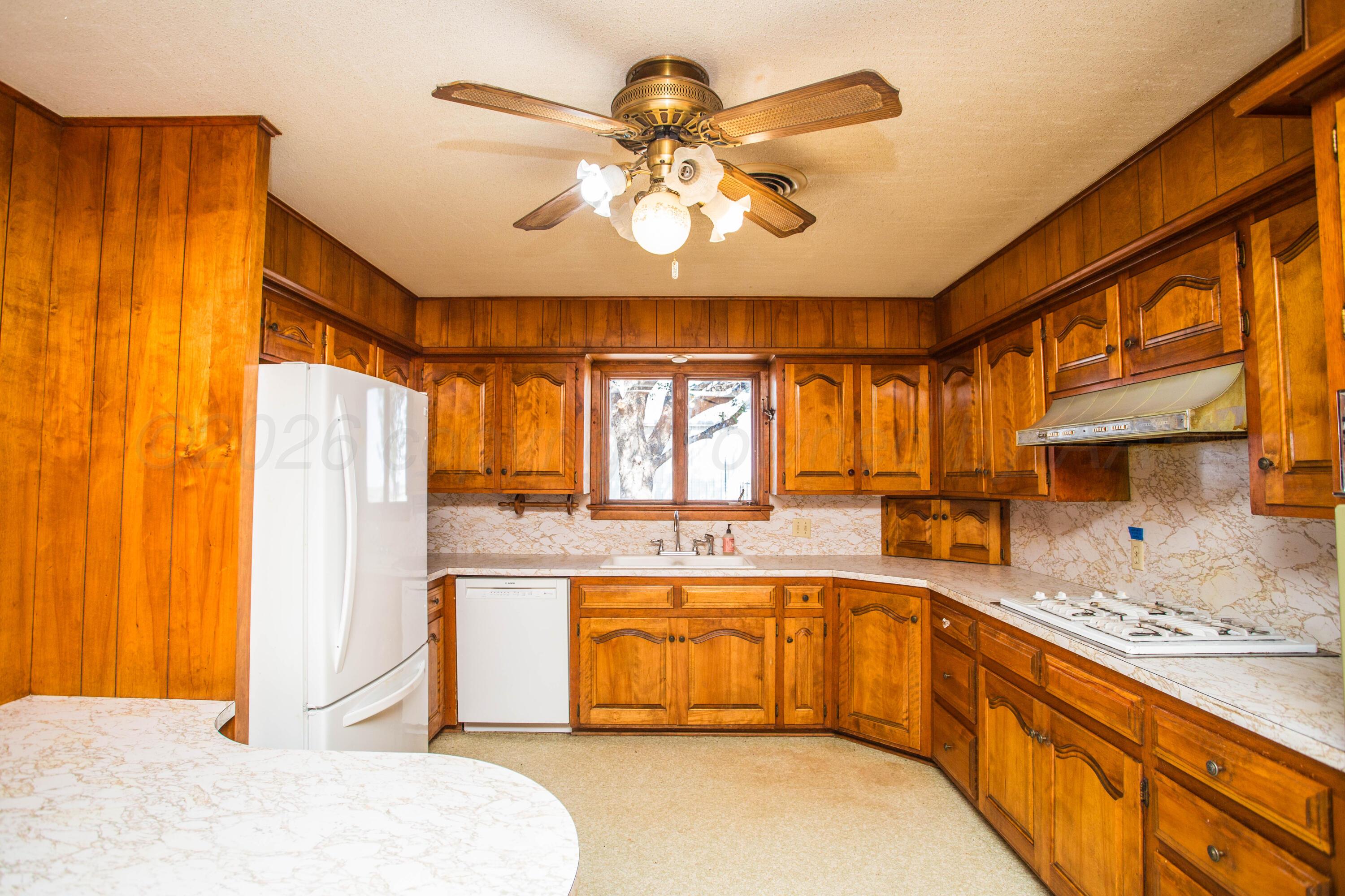 1450 Farm To Market Road 1424