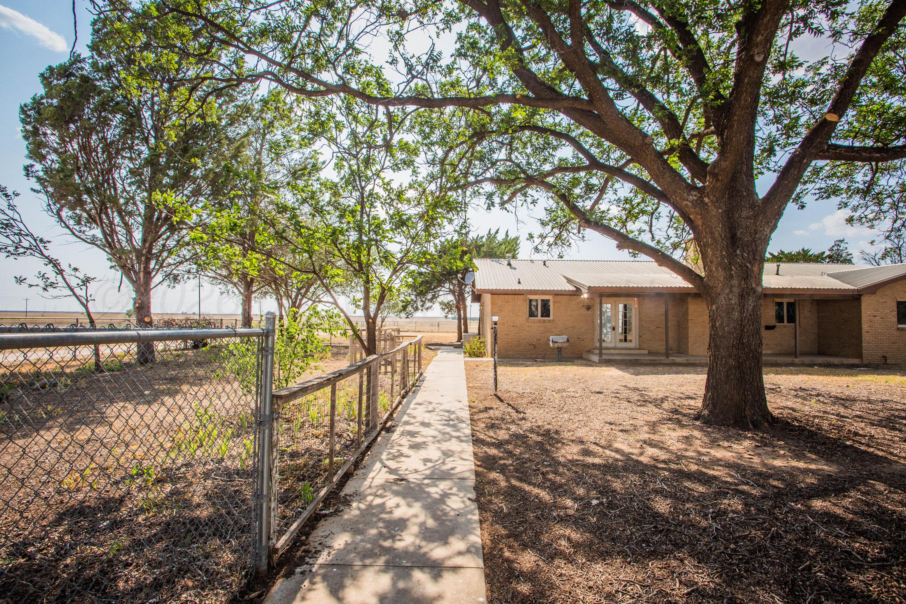 1450 Farm To Market Road 1424
