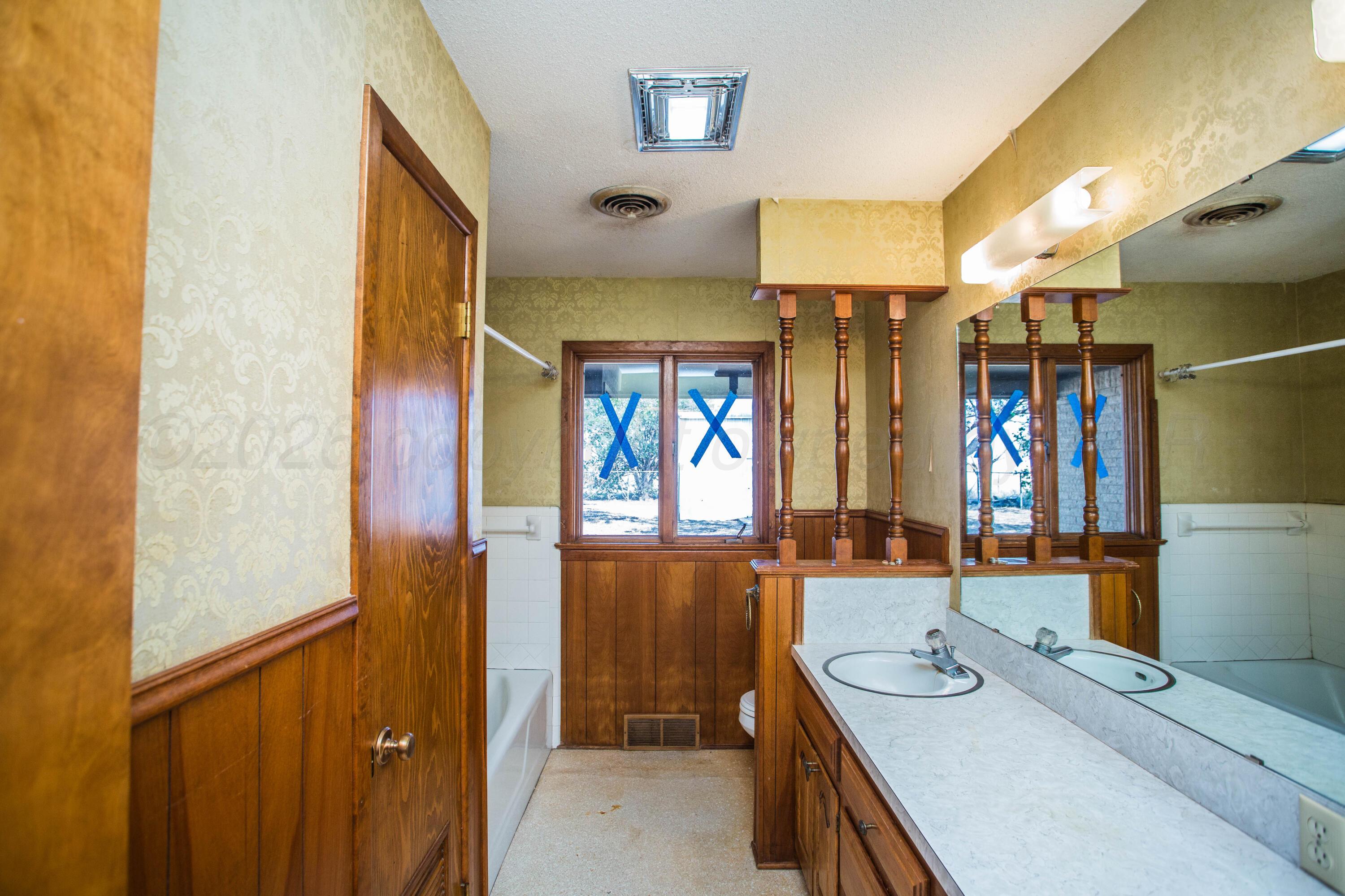 1450 Farm To Market Road 1424
