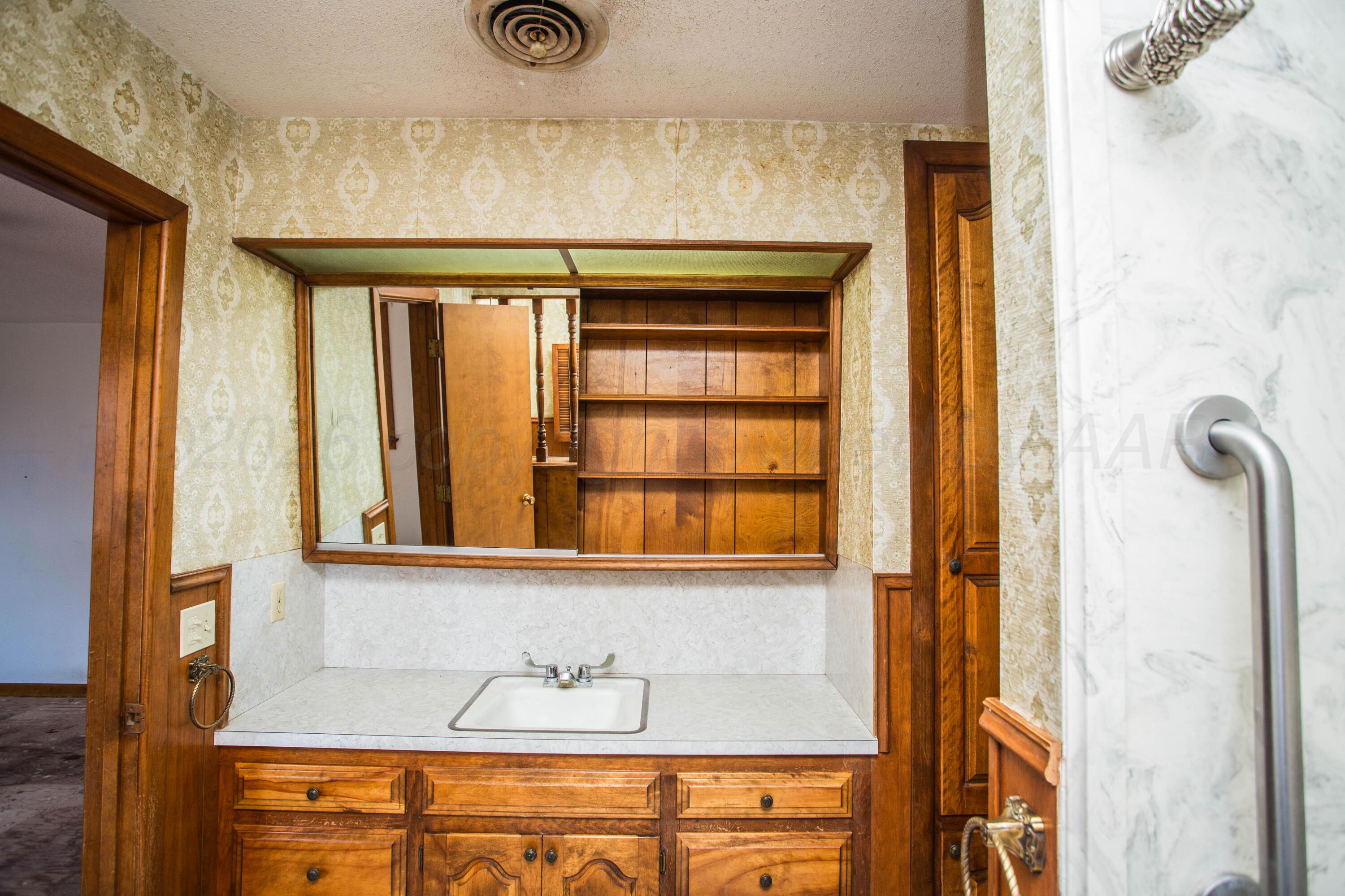 1450 Farm To Market Road 1424