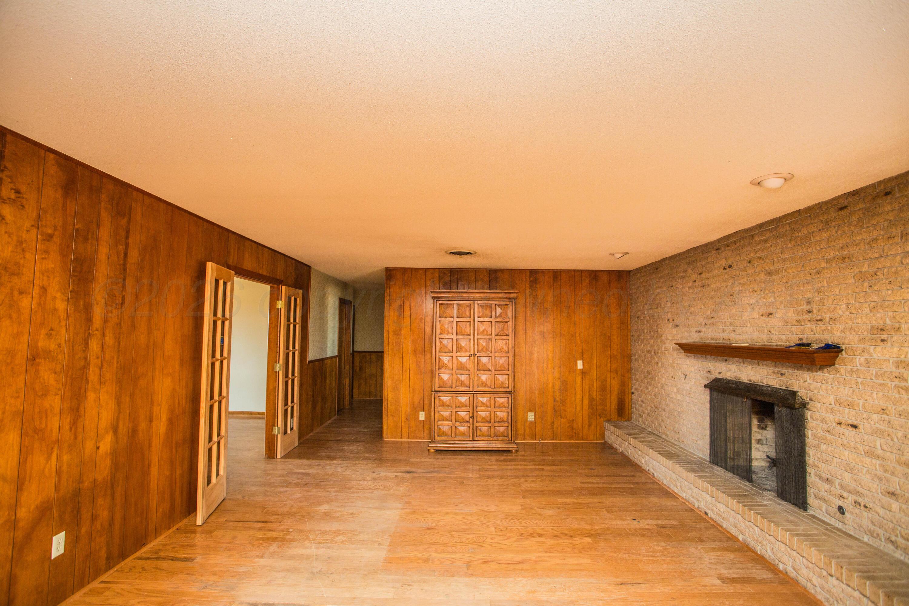 1450 Farm To Market Road 1424