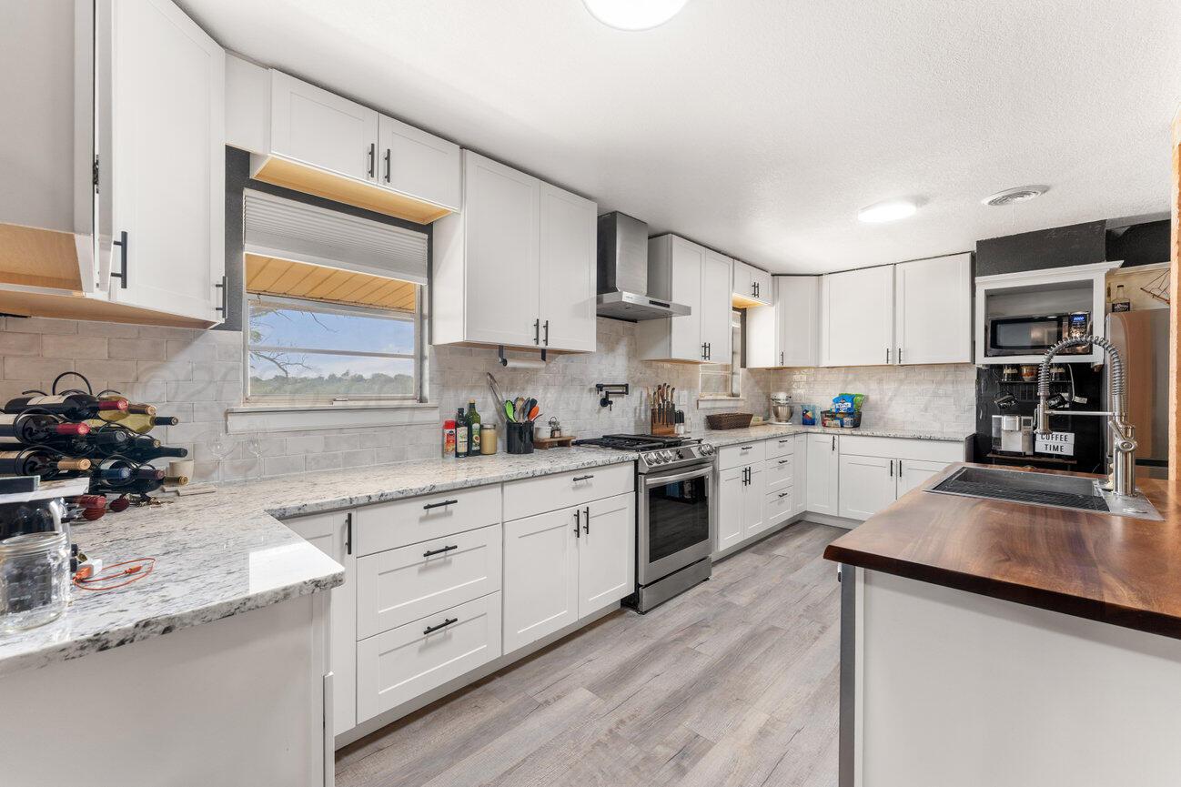 313 RAMADA Trail