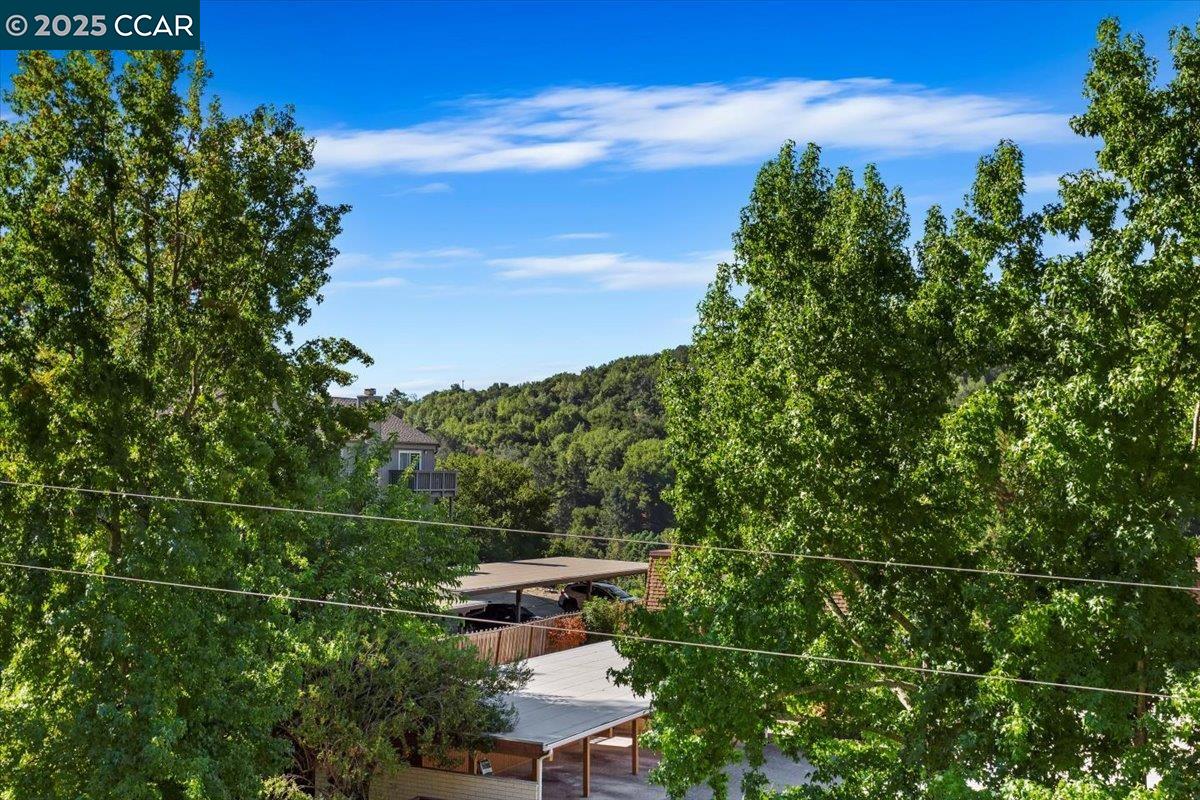 122 Ascot Court # C