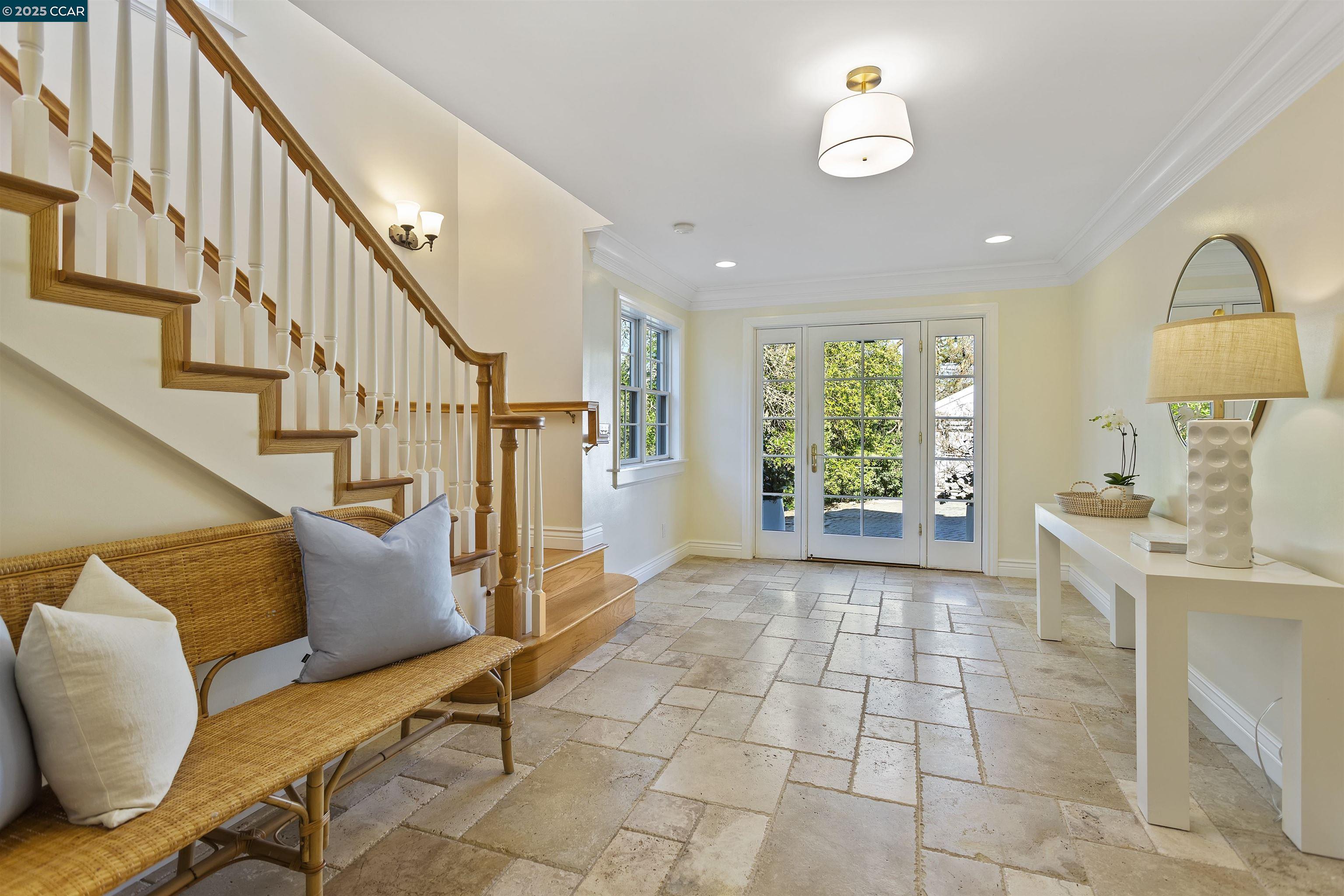 32 Sanborn Rd